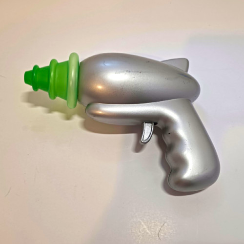 Silver green alien theme - green,